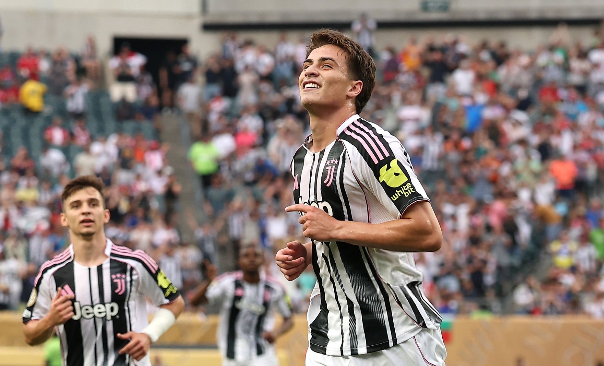 尤文图斯中场大将受伤,球队备战急需替补 尤文图斯中场大将受伤,球队备战急需替补