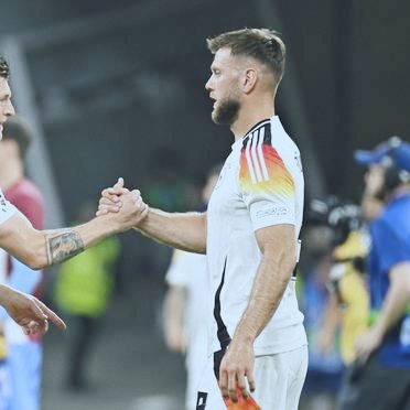 惊心动魄,谁将在终极对决中脱颖而出? 惊心动魄,谁将在终极对决中脱颖而出?