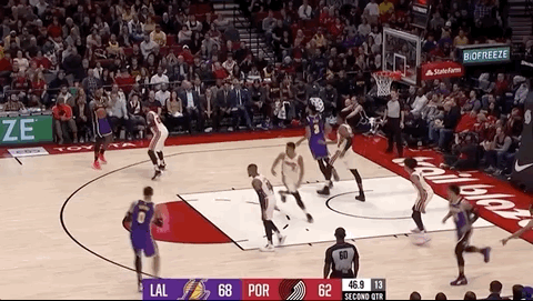 od体育app下载地址-湖人队内部矛盾浮出水面,管理层紧急处理的简单介绍