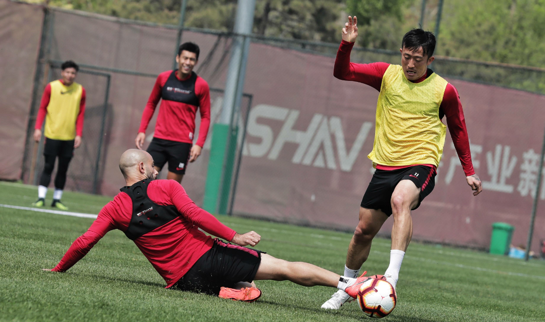 od体育入口-包含河北华夏幸福主场惊险击败,成功挺身而出的词条