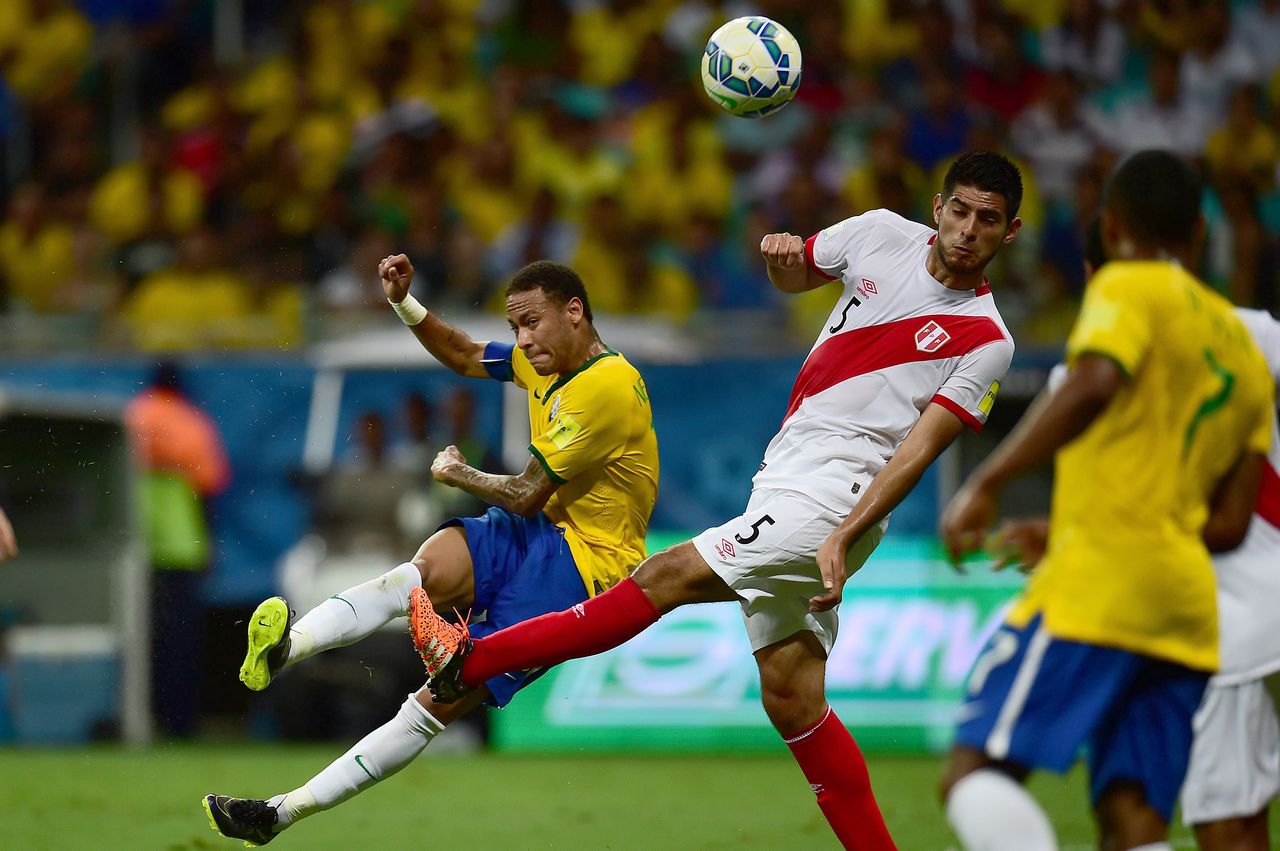 巴西豪取胜利,晋级美洲杯半决赛,展现统治力量的简单介绍