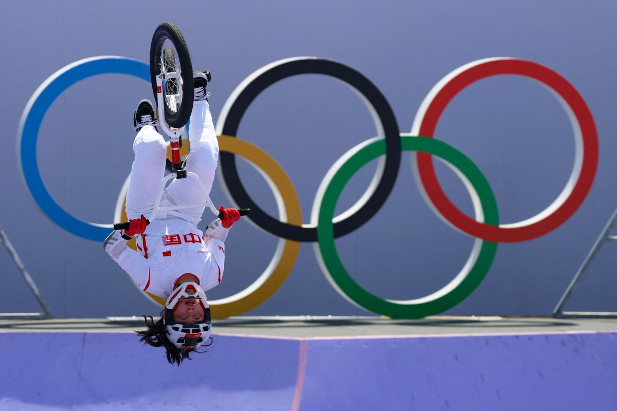 od体育新闻-包含选手飒爽英姿，高难度动作惊艳世界的词条